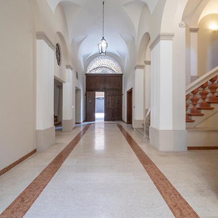 Via Emilia Centro - Stupendo Appartamento A Modena Kültér fotó